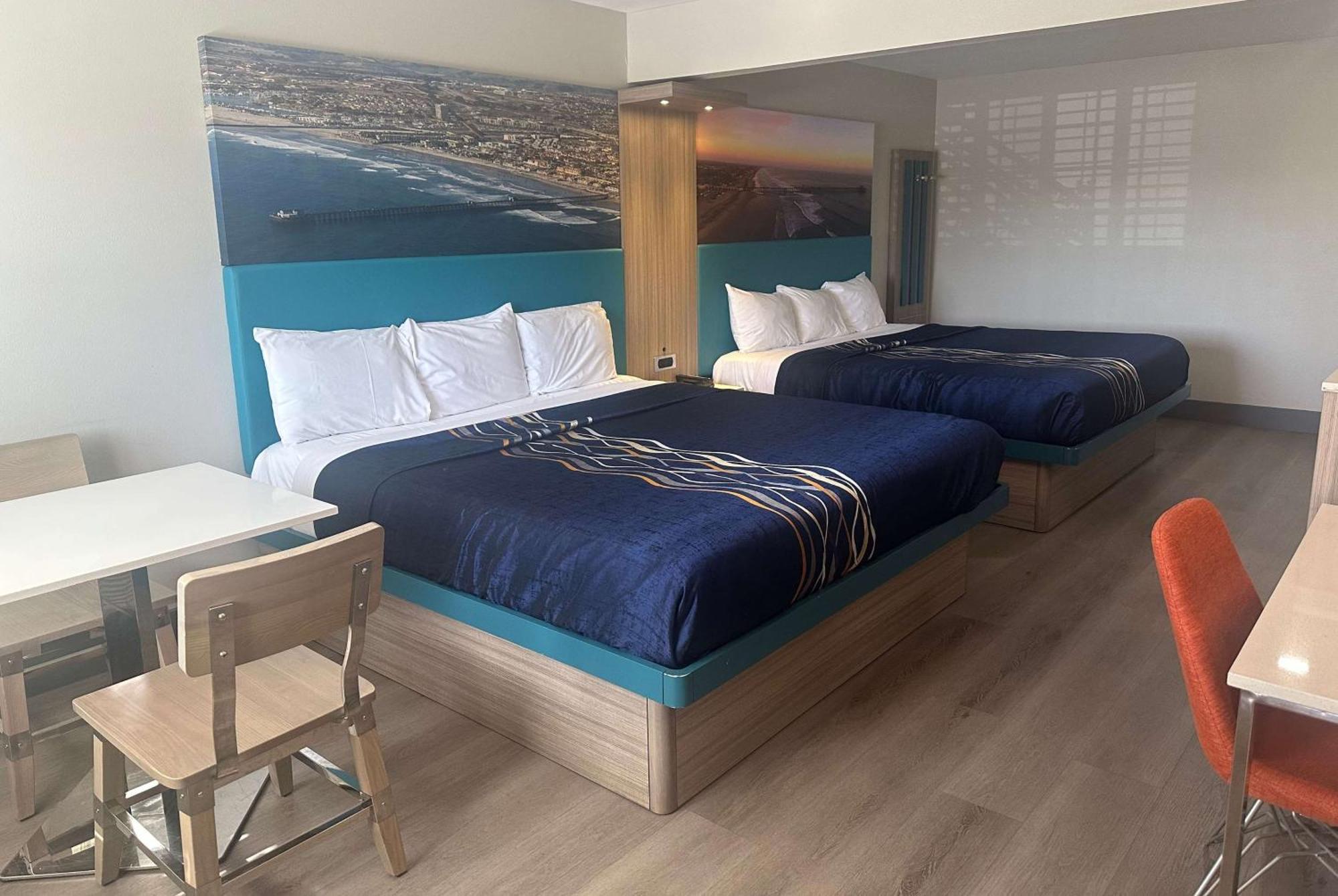Super 8 By Wyndham Oceanside Downtown Hotel Bagian luar foto